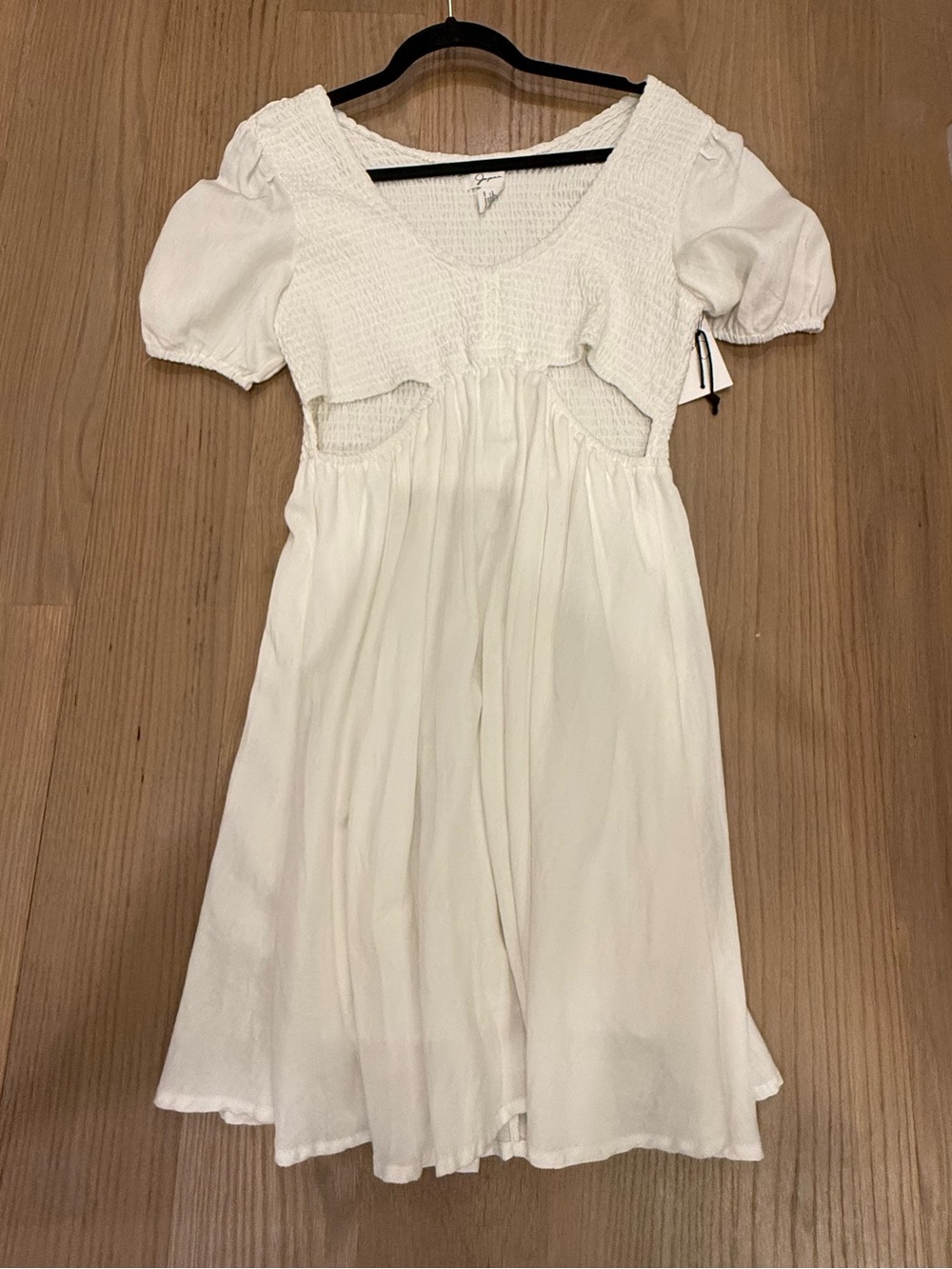 Women’s White Mini Dress with Puff Sleeves
